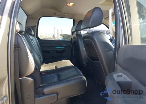 2007 Chevrolet Silverado 1500 Lt1 из США, поврежденный, VIN 3GCEK13M27G555767